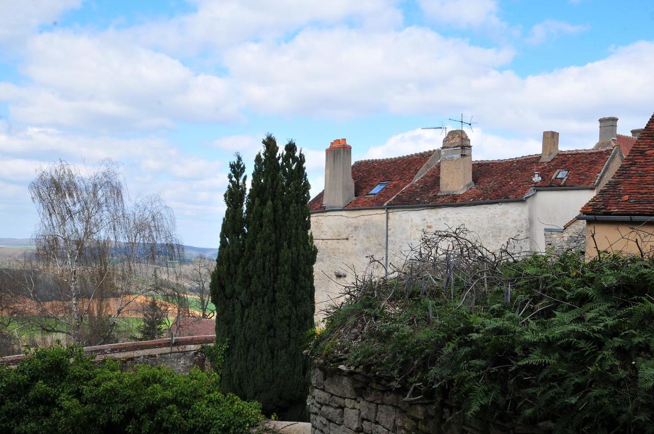Les Glycines Hotel